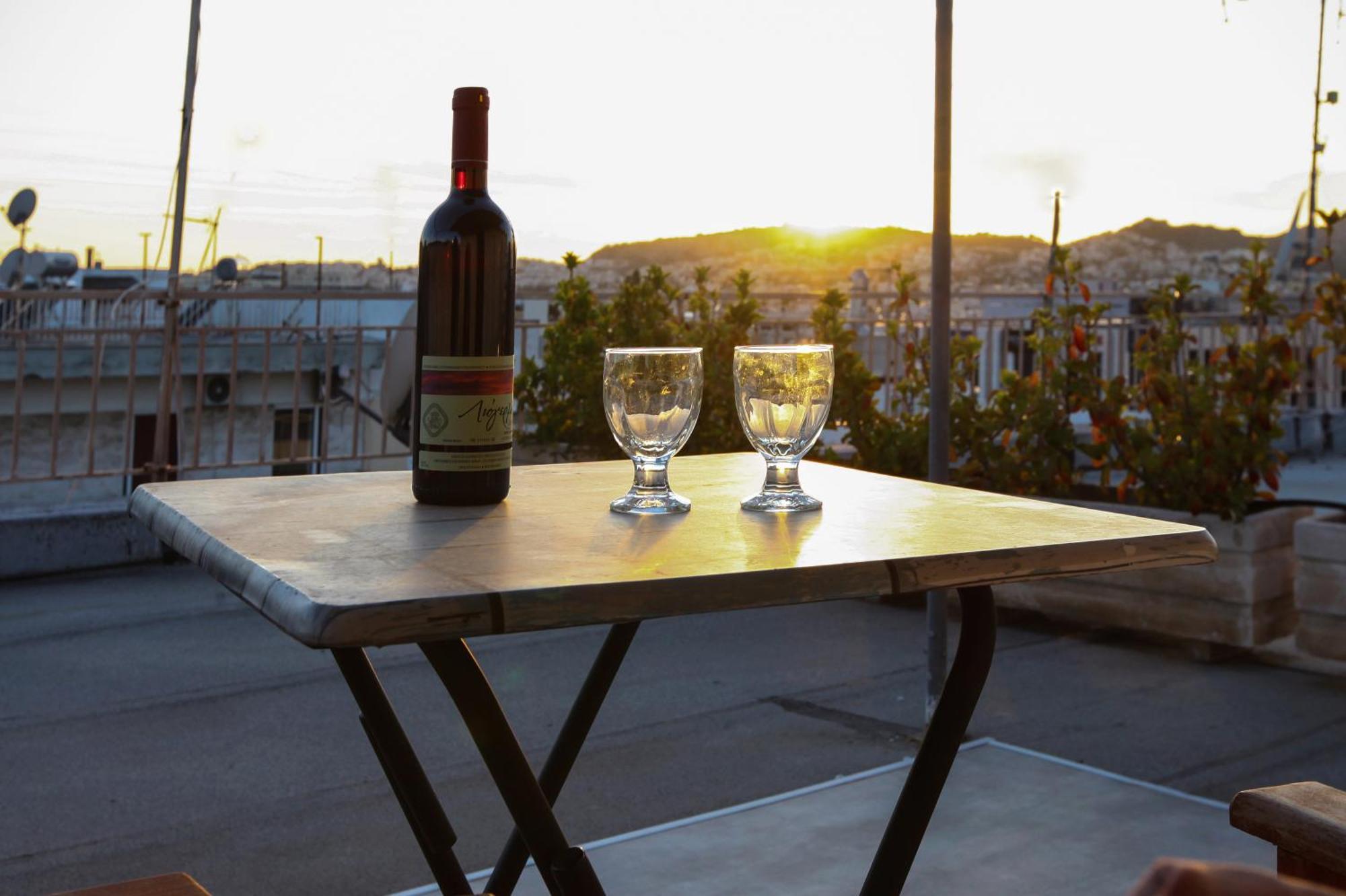 Loft Condo Next To Metro Station. Amazing View! Athene Buitenkant foto