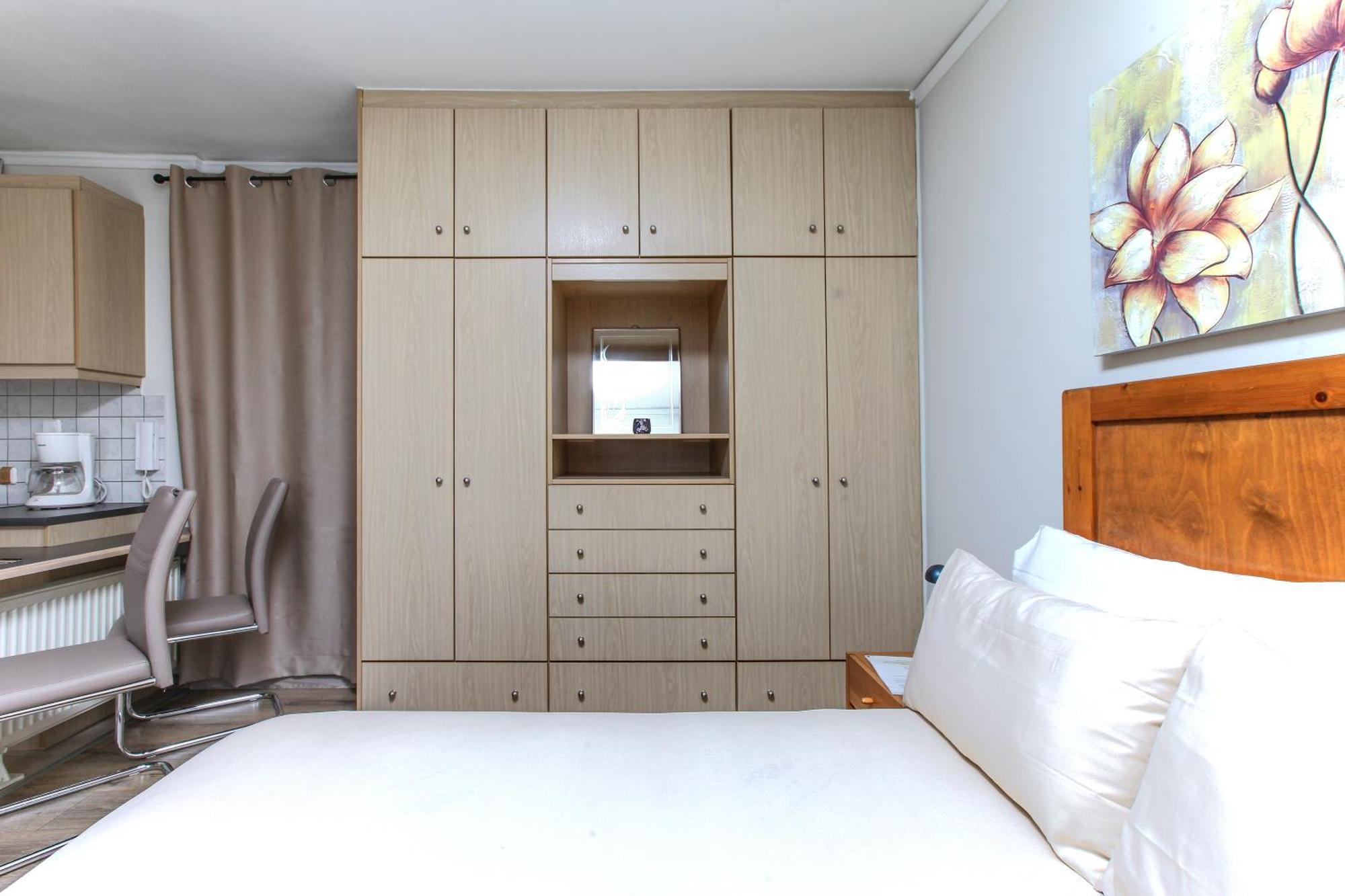 Loft Condo Next To Metro Station. Amazing View! Athene Buitenkant foto